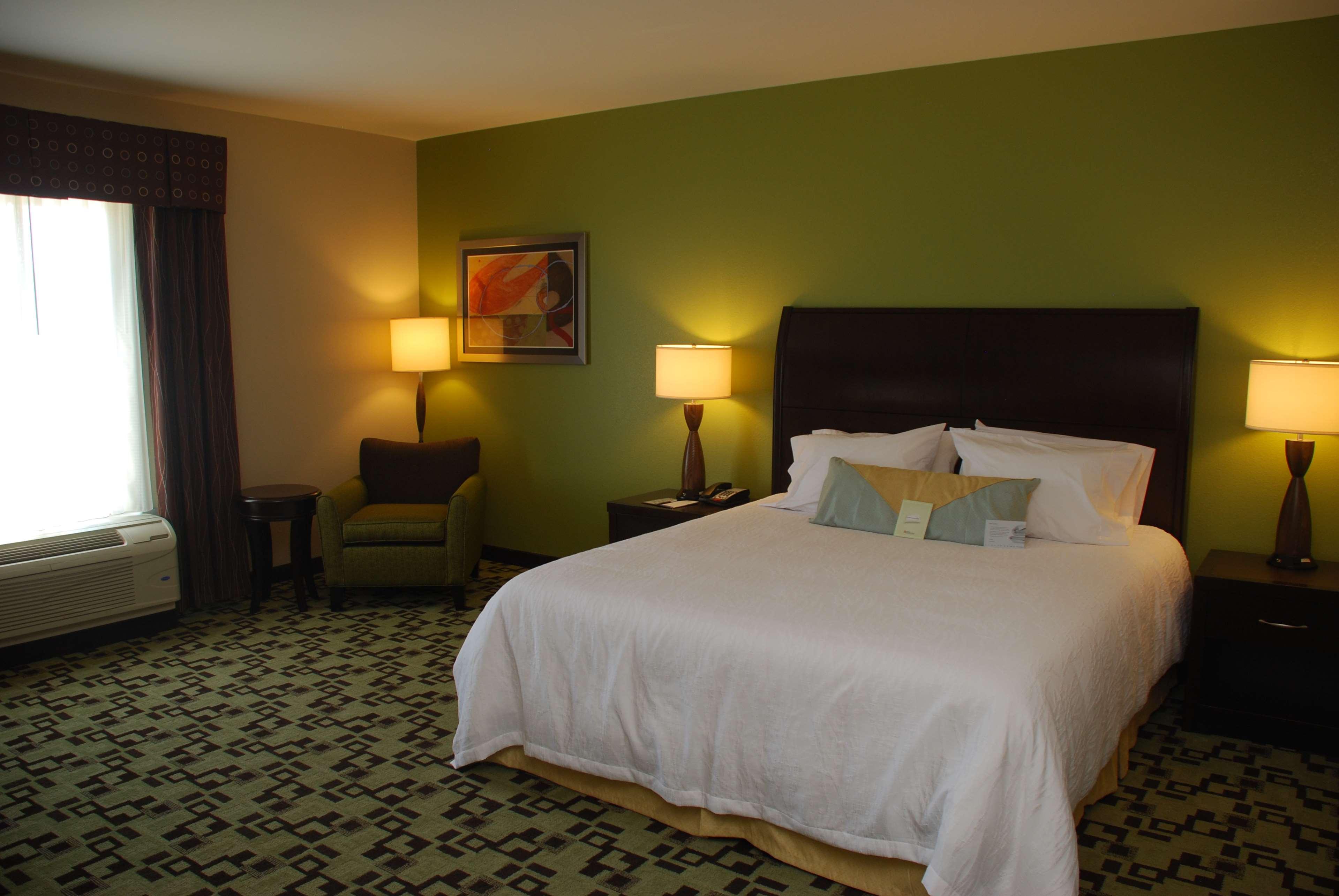 ROOM, KING BED, SOFA, ACCESSIBLE