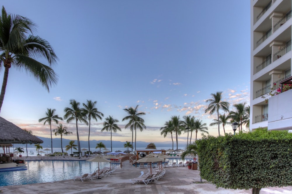 Sunscape Puerto Vallarta Resort Spa 38/50
