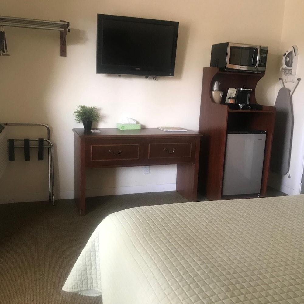 Bella Capri Inn 29/58