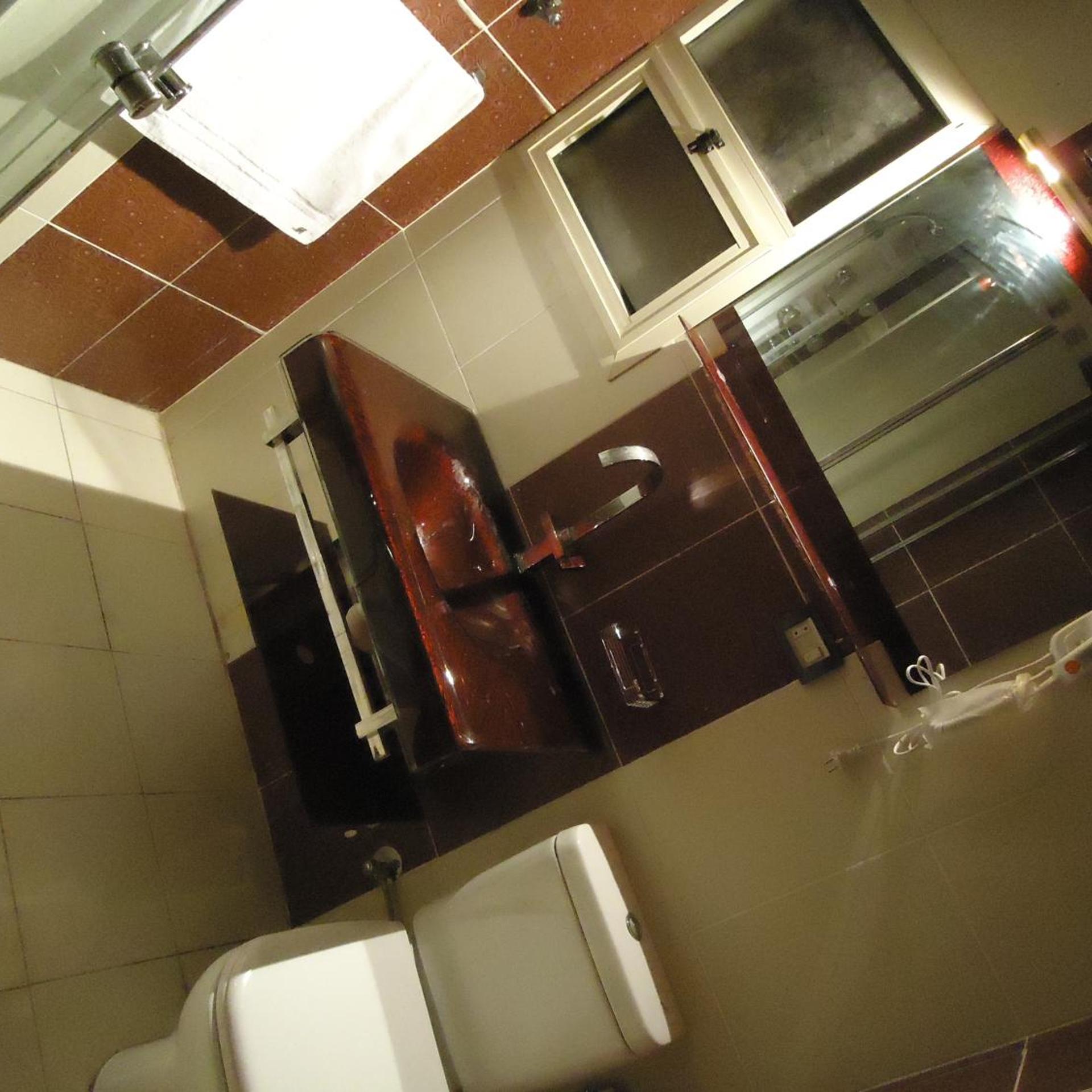 Freedom Hostel 41/42