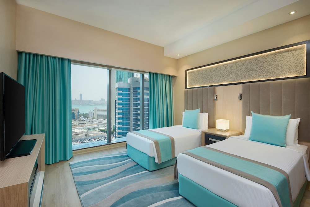 Wyndham Doha West Bay 16/62