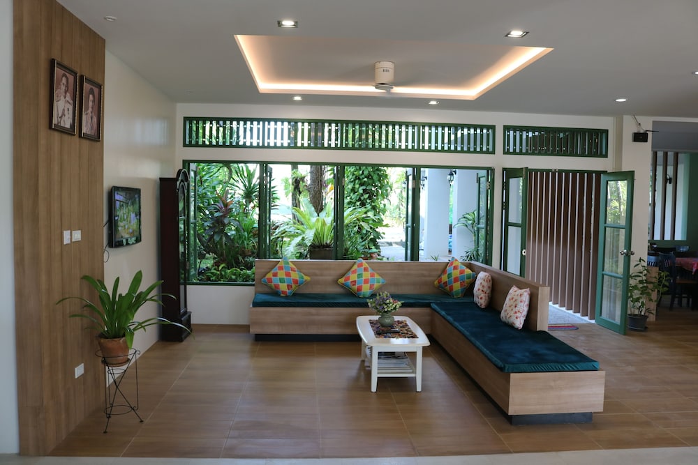 The Greenery Hotel 35/54