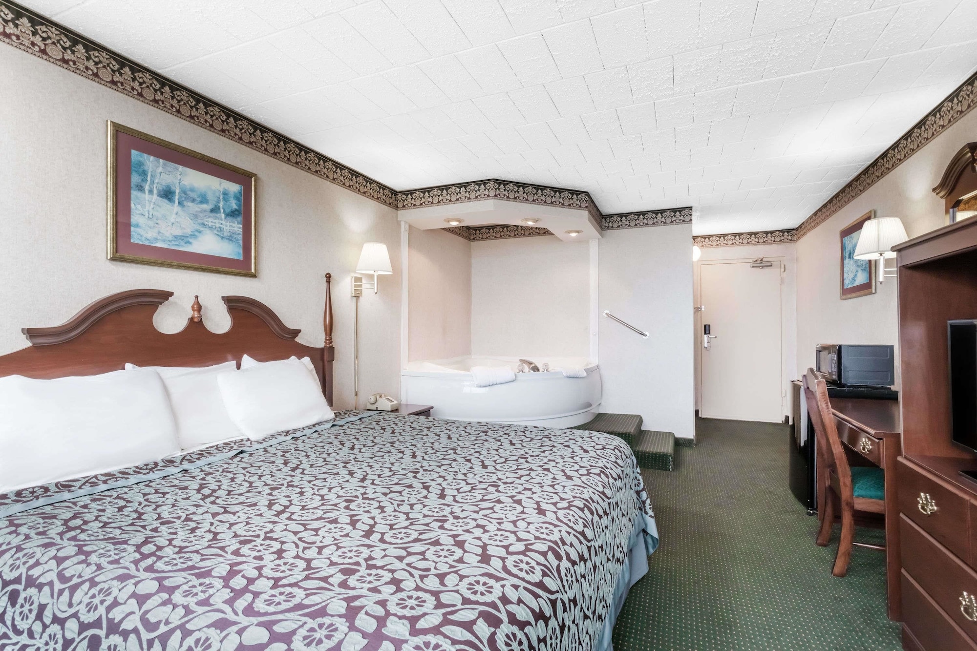 Studio, Suite, King Bed