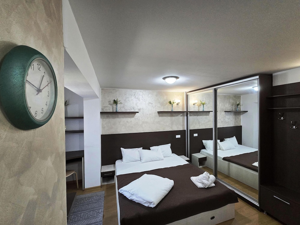 Decebal Residence Apartments 49/80
