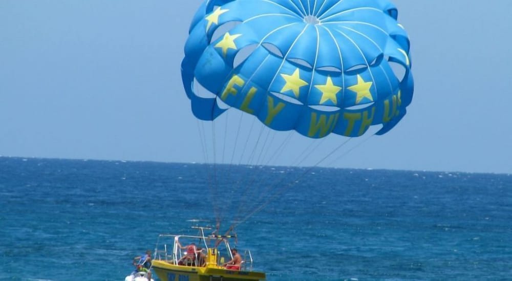 Eleni Beach 37/49