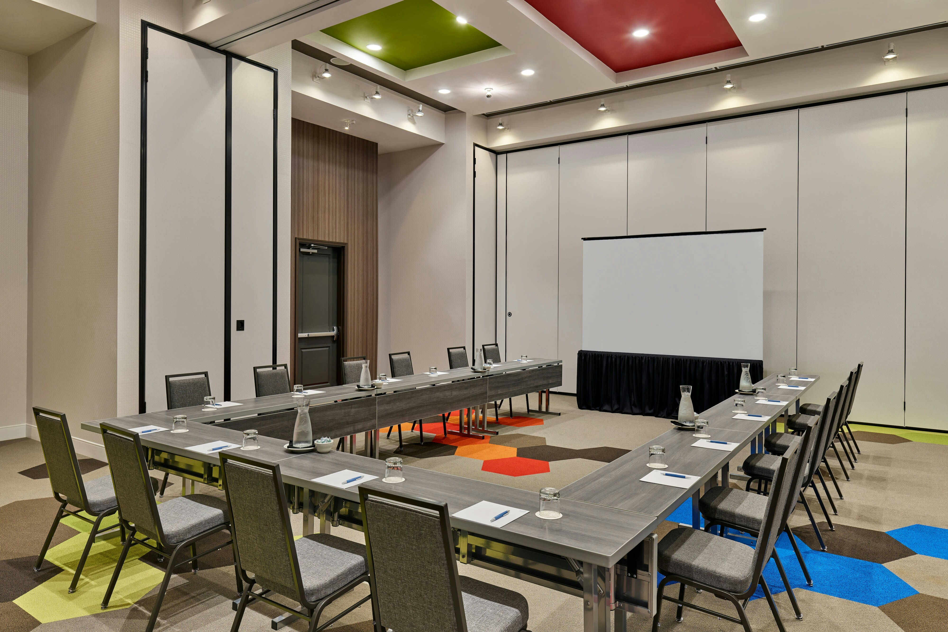 FOUR POINTS BY SHERATON DALLAS FORT WORTH AIRPORT NORTH 19/25