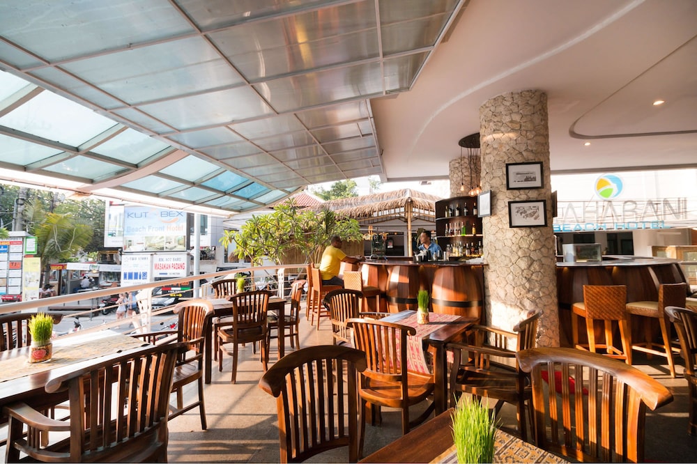 KUTABEX BEACH FRONT HOTEL 47/53