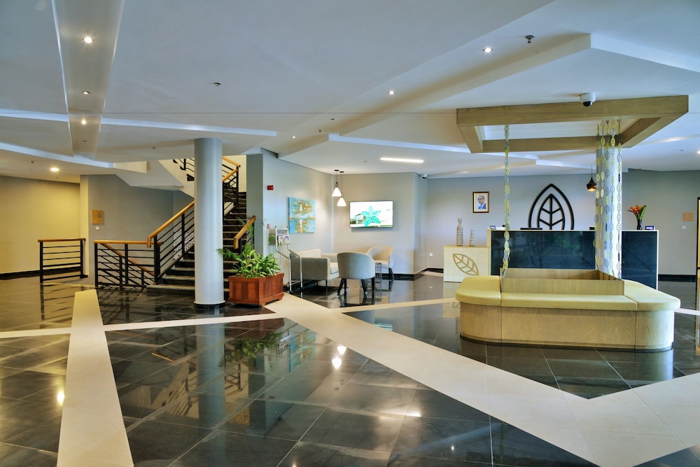 Mantis Epic Hotel And Suites 8/63