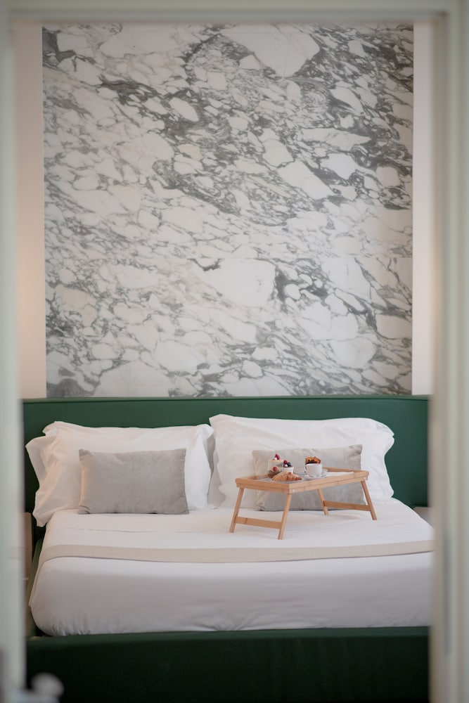 Palazzo Cini Luxury Rooms In Pisa 12/50