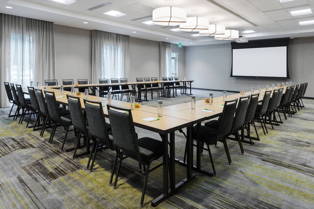 Courtyard By Marriott Ruston 47/52