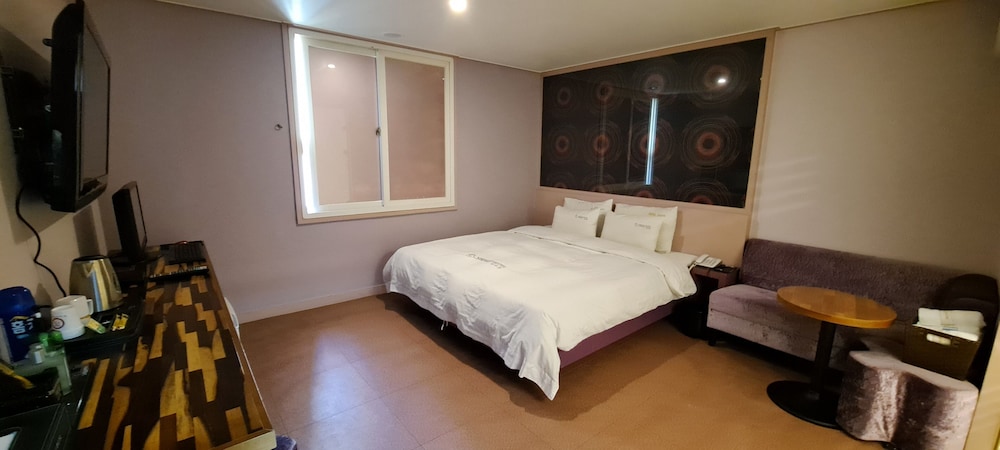 Show Motel Yangsan 6/50