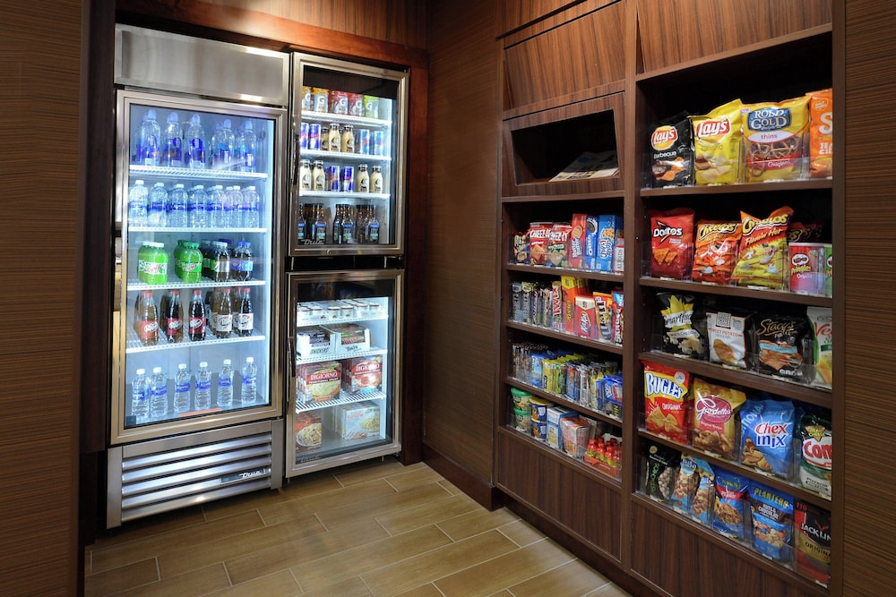 Fairfield Inn & Suites By Marriott Raleigh Capital Blvd./I-540 22/49