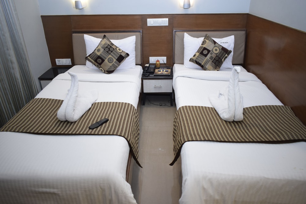 The Nook Hotel 33/68