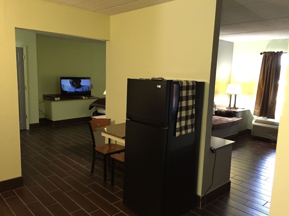 Motel6 Stockbridge, GA - Hwy 138 W 44/58
