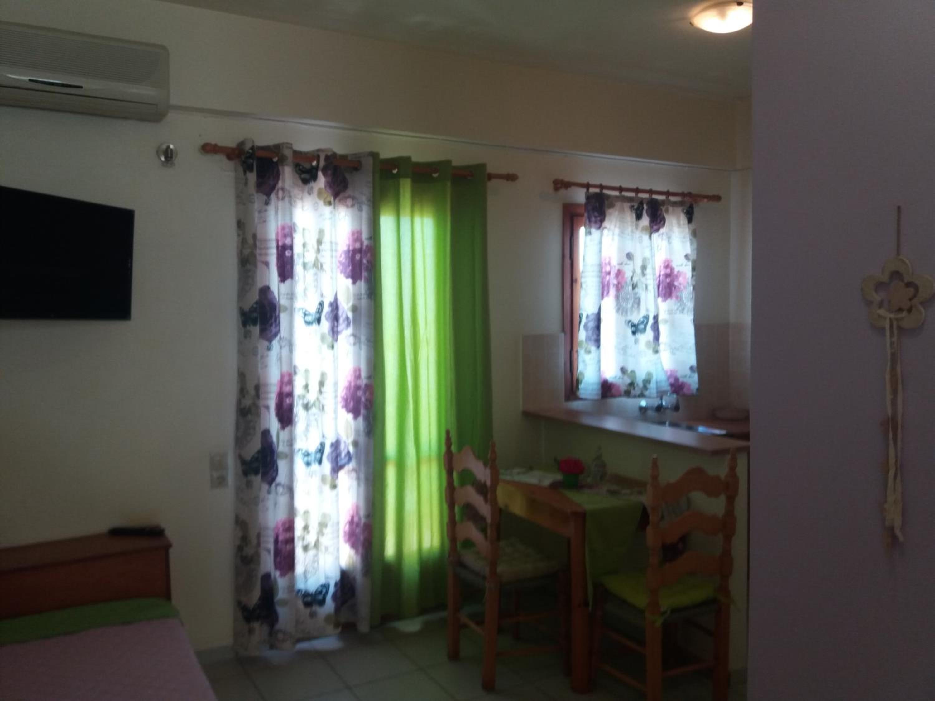 Lia Sofia Apartments 25/54