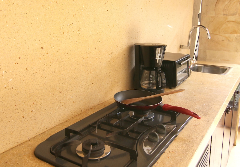 THE AMASYA VILLA 40/53