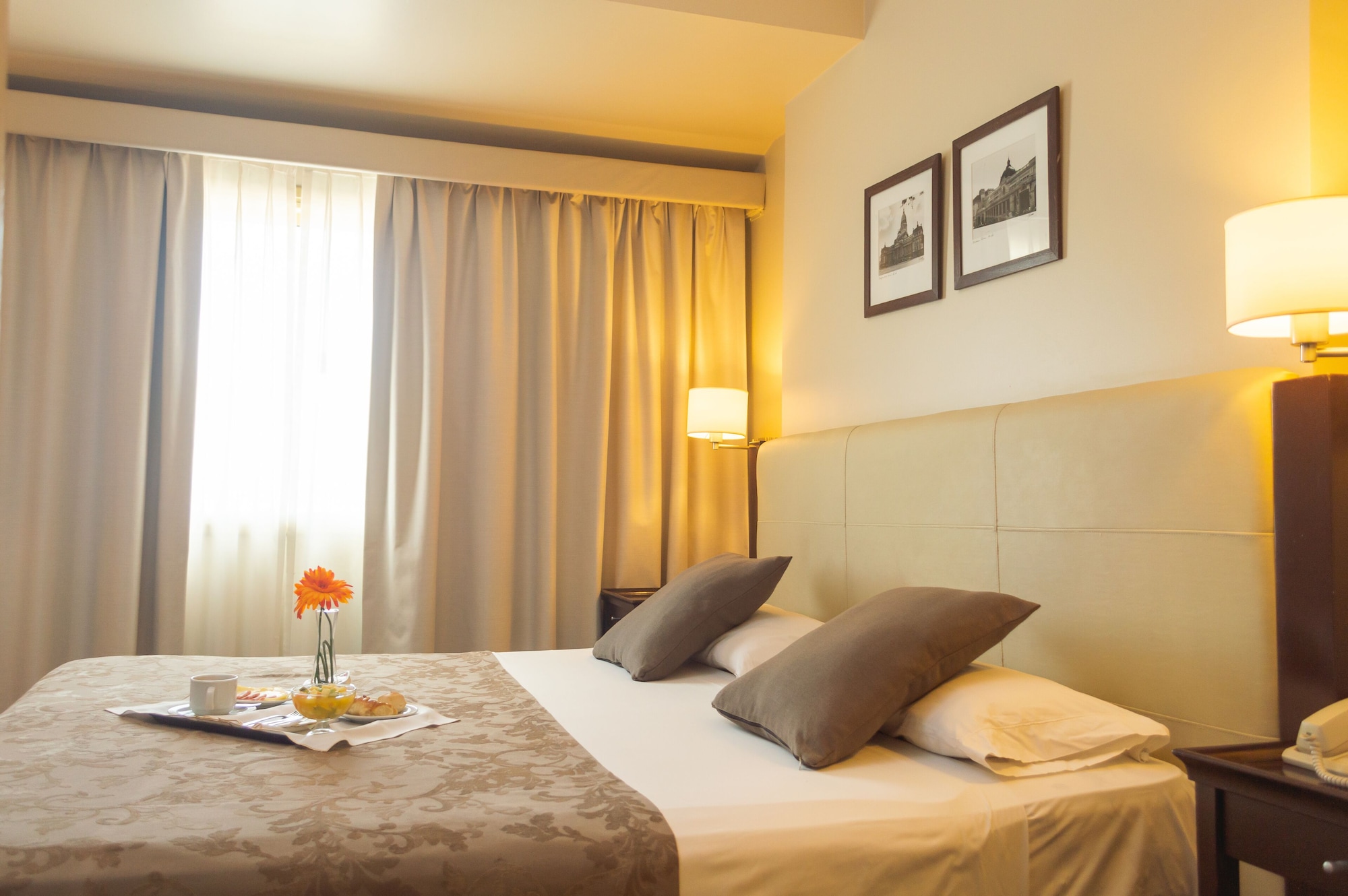 غرفة كلاسيكية بسرير كينج، Kenton Palace 8/10