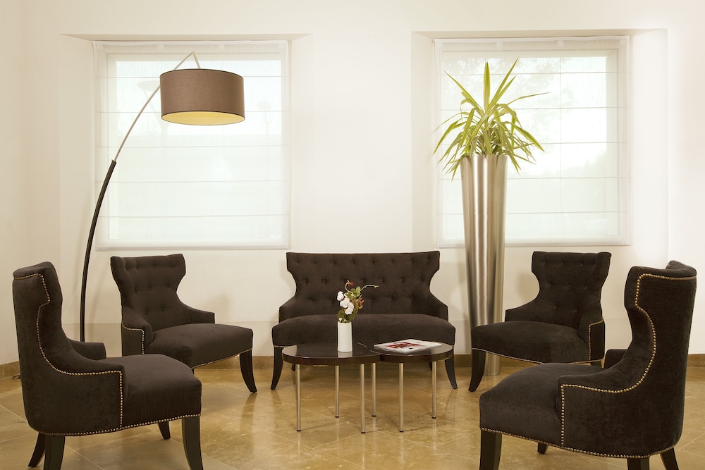 Residhome Paris Massy 40/65