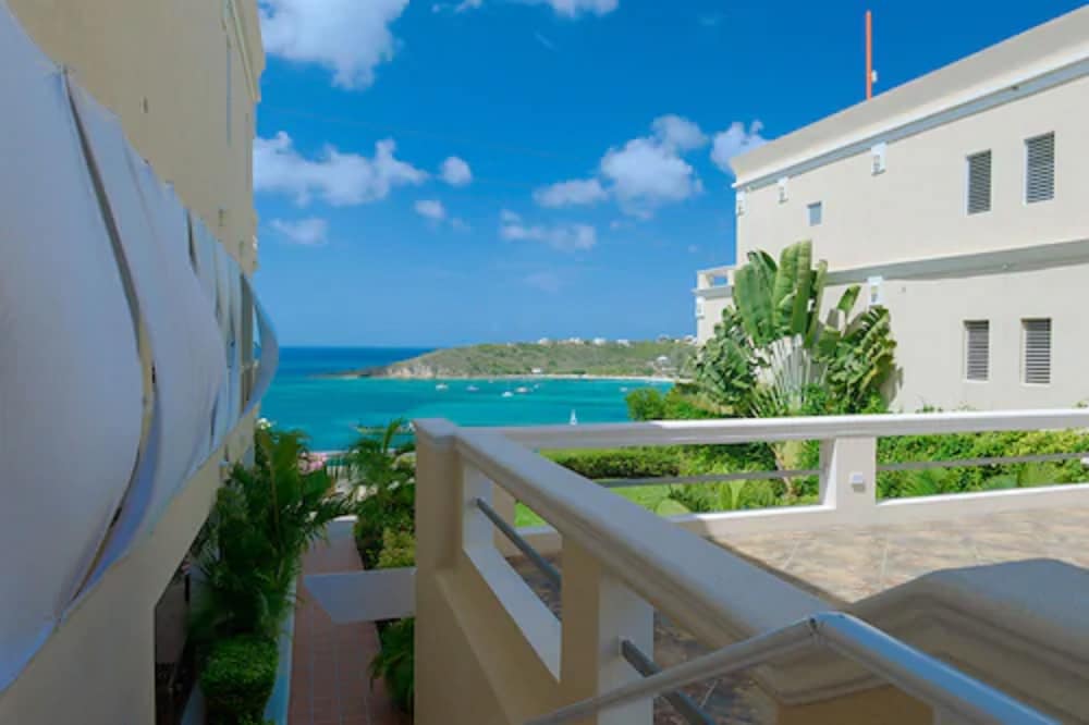 La Vue Boutique Inn 40/50