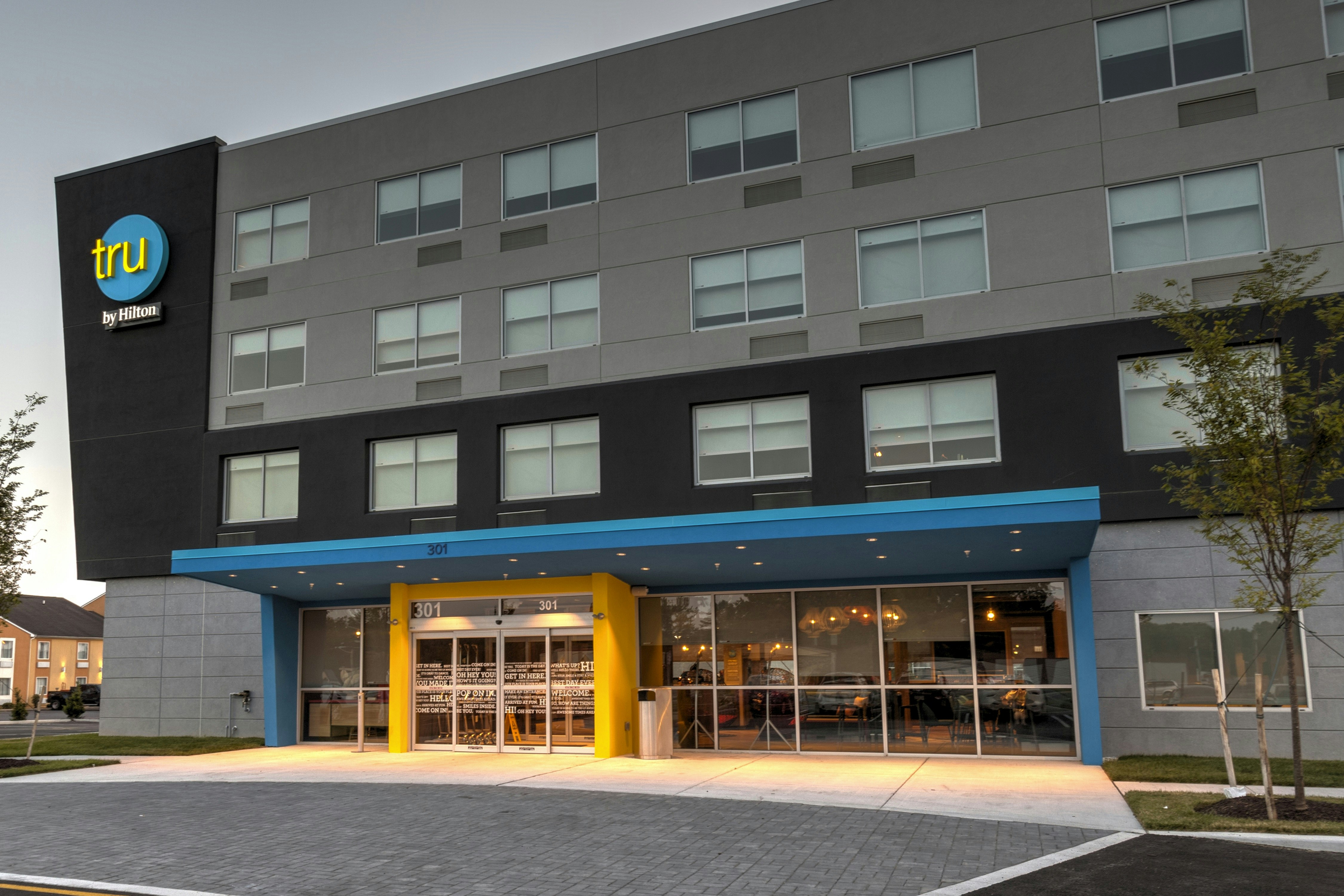 Tru By Hilton Georgetown 2/41
