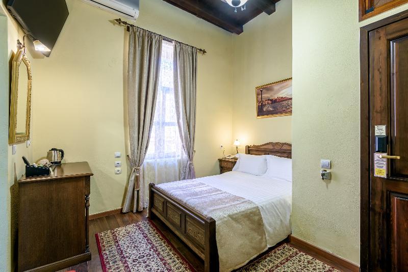غرفة اقتصادية مفردة