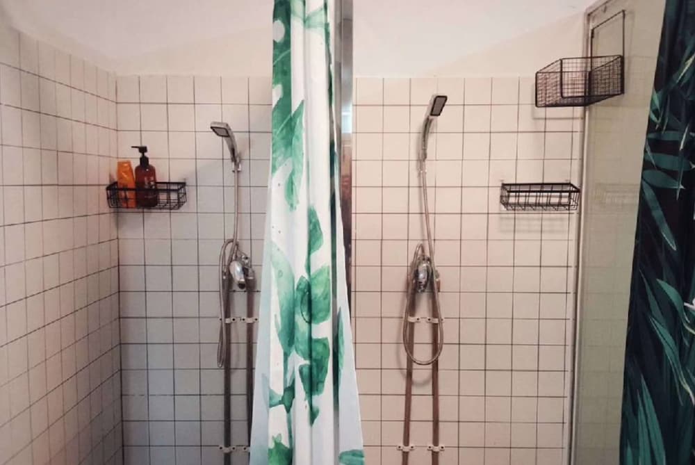 Houselet Hostel 38/40