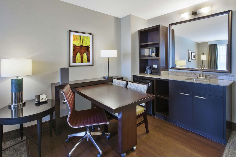 Embassy Suites Columbus - Airport 55/70