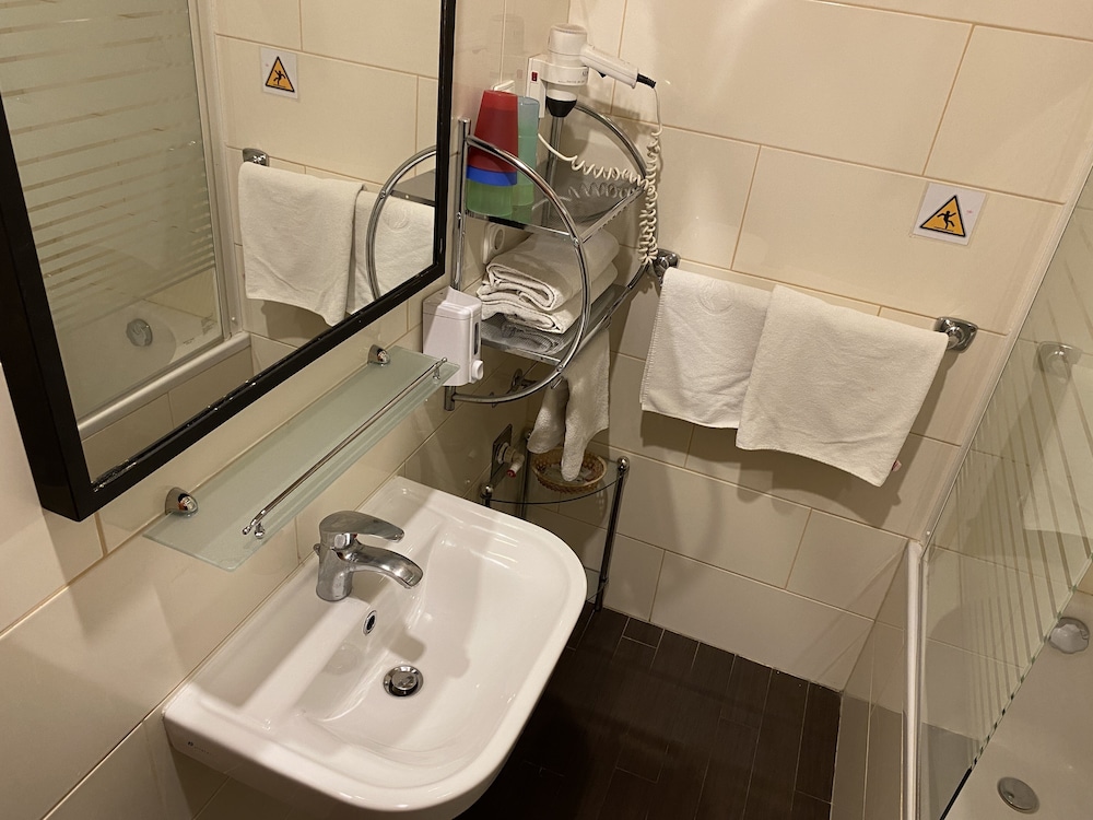 Gold Hotel Budapest 68/68