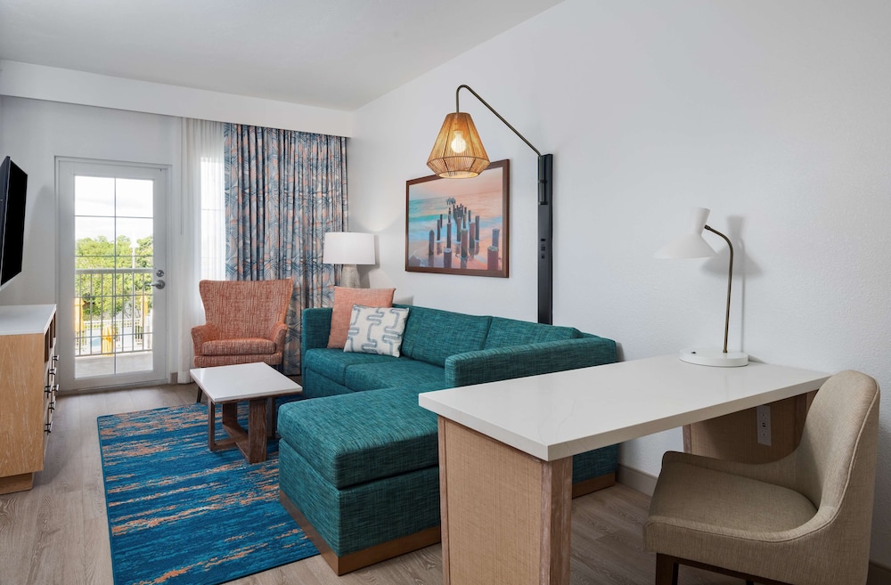 Doubletree Suites By Hilton Naples 35/67