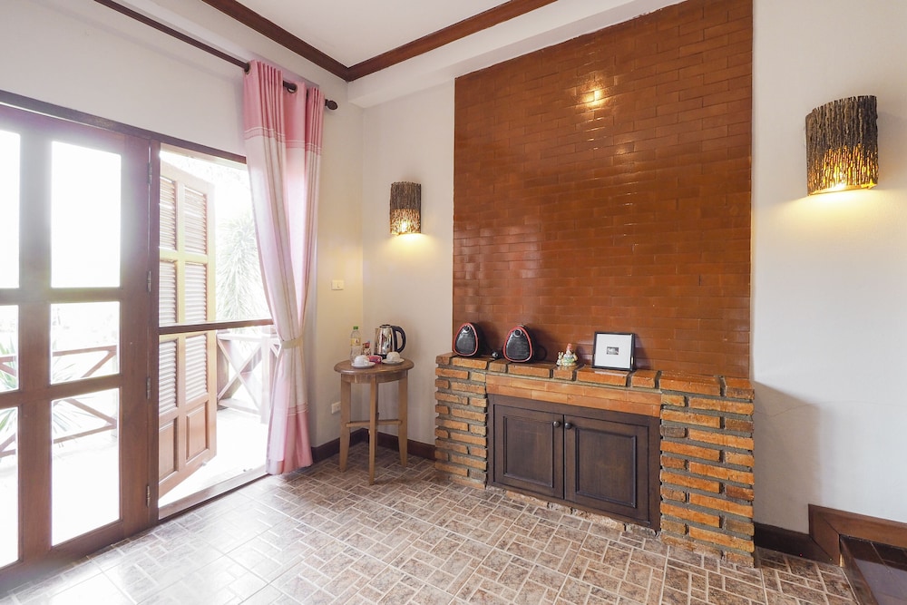 Saensukkho Hotel & Resort 18/65