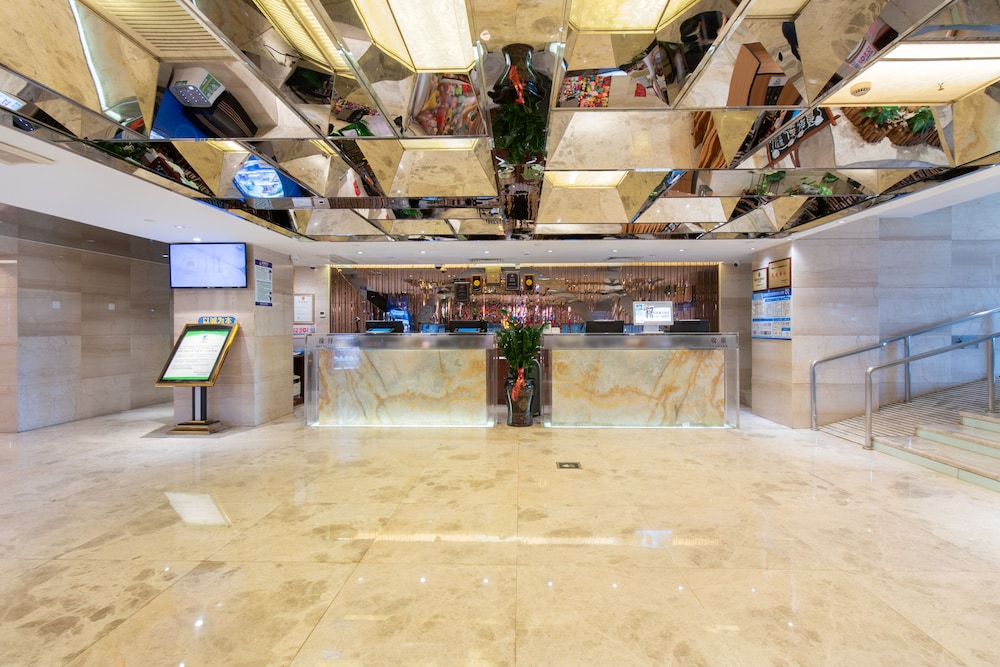 L Hotel Changsheng 7/62