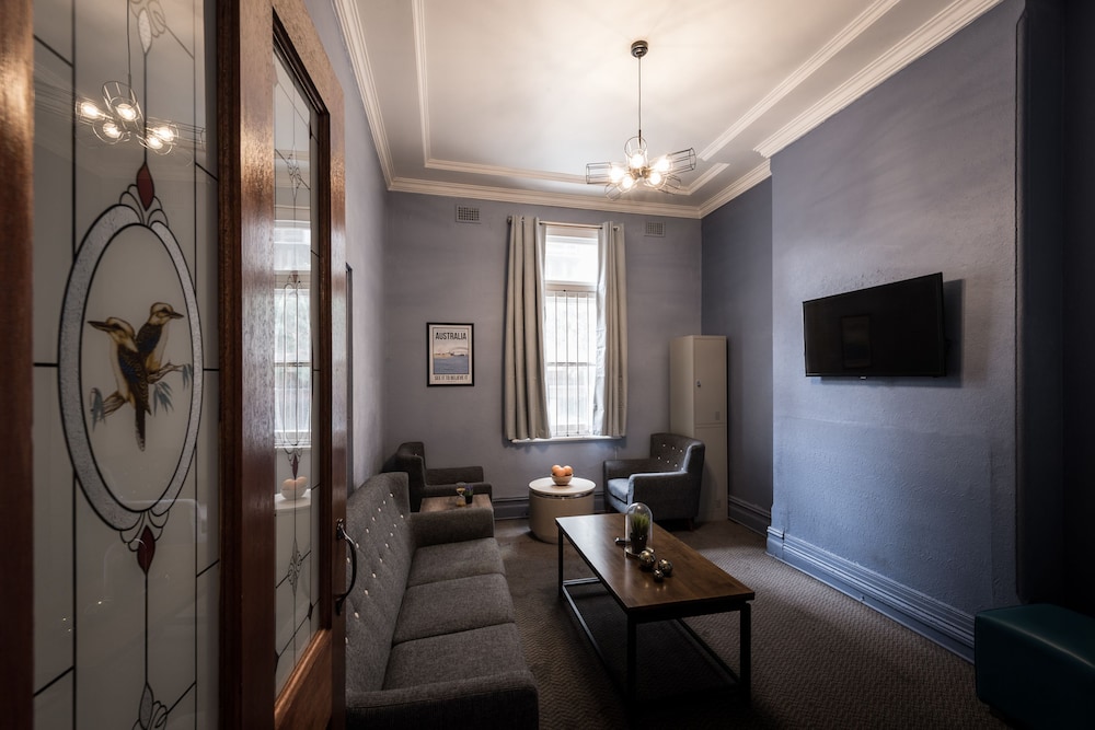 Sydney Central Hostel 27/37
