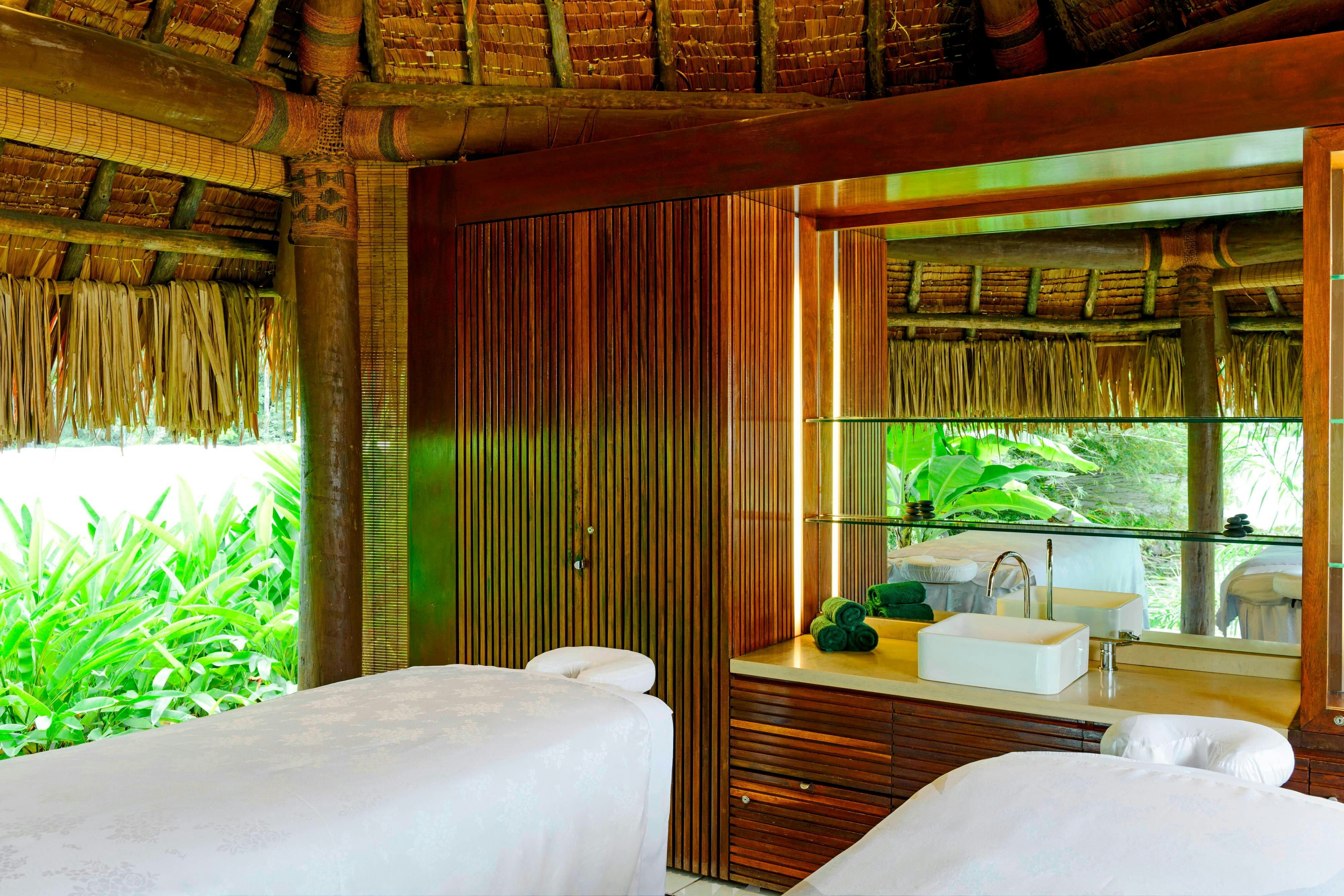 The Westin Fiji Golf Resort & Spa 2/17