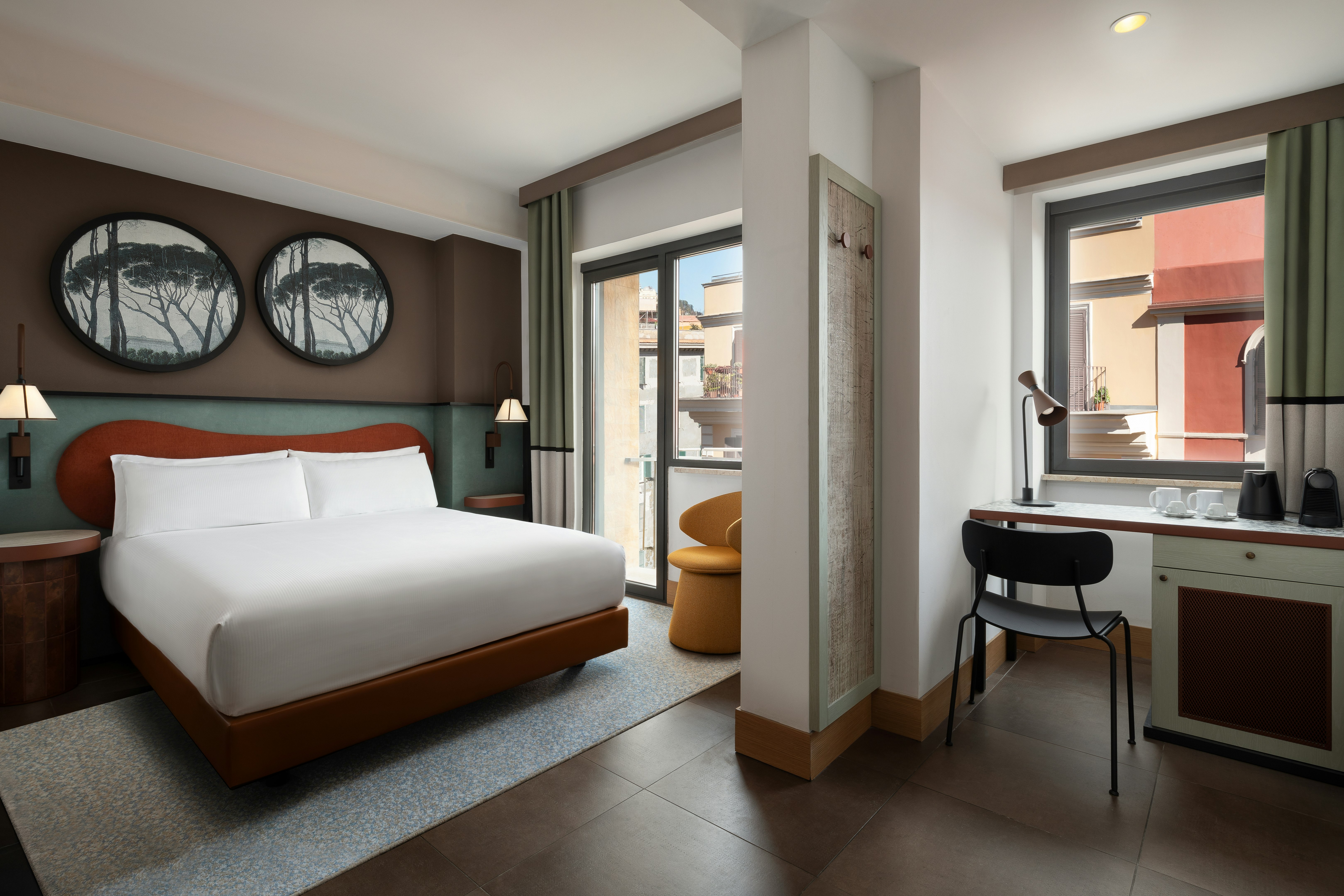 Room, Queen Bed, Balcony or Terrace