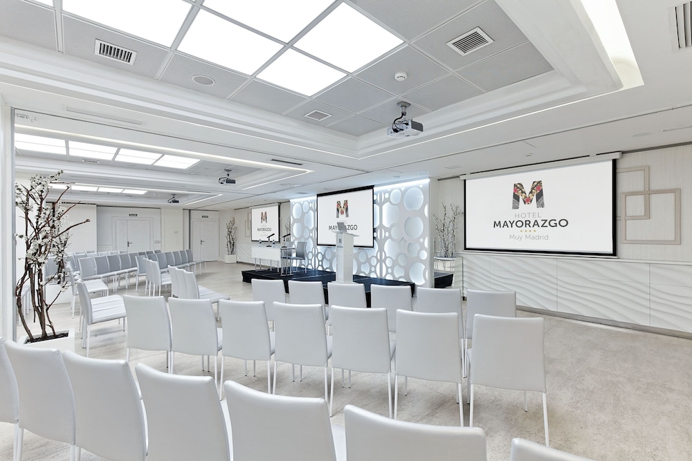 Grupotel Mayorazgo 54/65