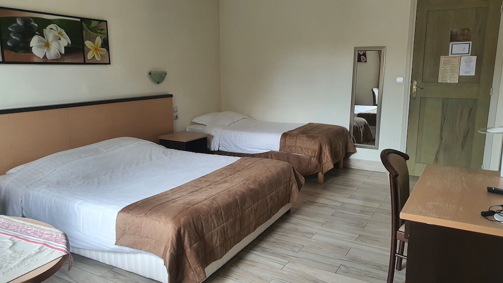 Auberge Les Arômes 8/45