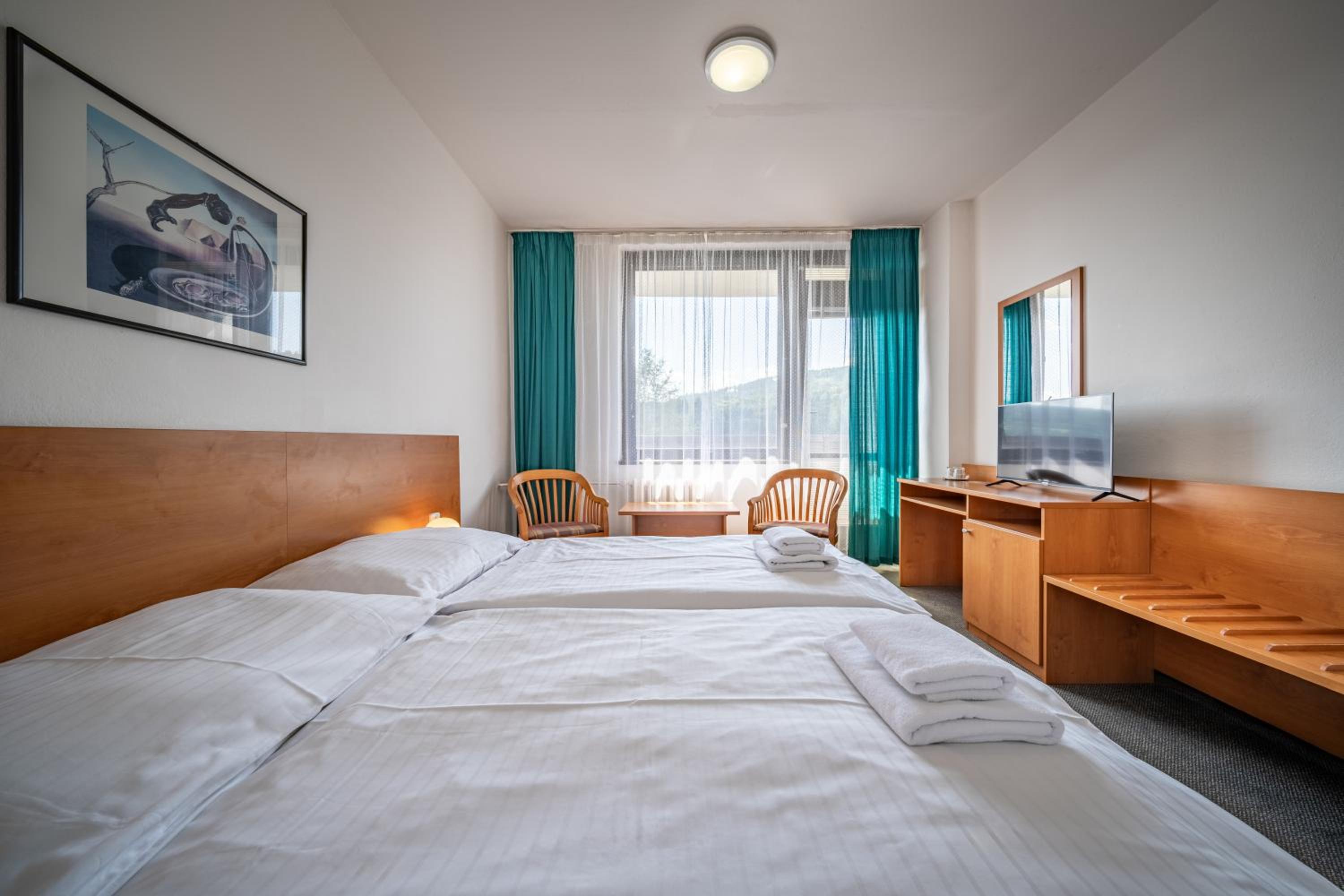 Standard, Double Bed
