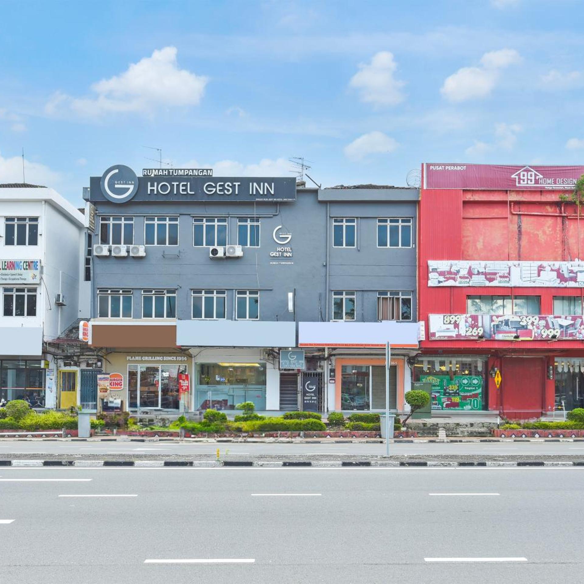 Hotel O Gest Inn in KOTA TINGGI