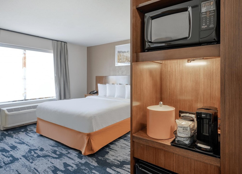 غرفة بسرير كينج لذوي الإعاقة، Fairfield Inn &amp; Suites Jeffersonville I-71 3/4