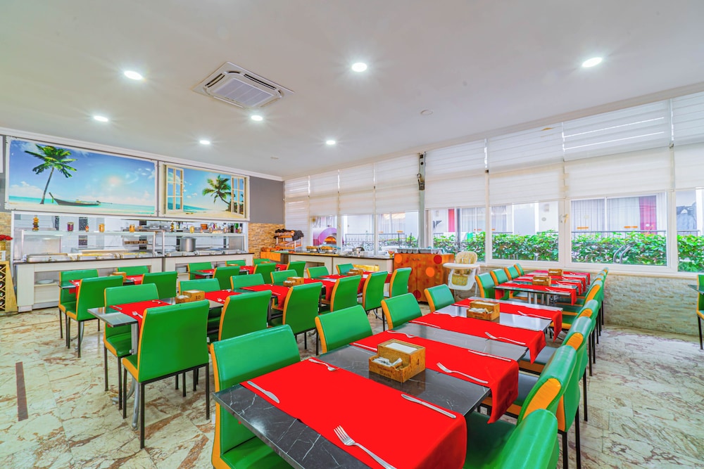 Sayanora Hotel & Park 31/50