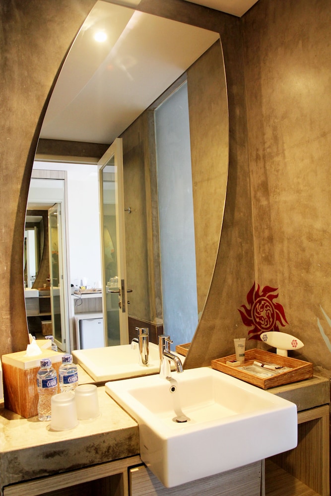 Bliss Surfer Bali By Tritama Hospitality 41/70