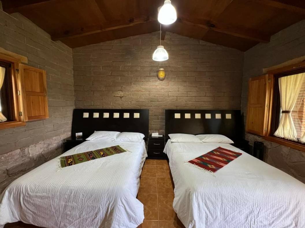 Mountain Lodge 4/13