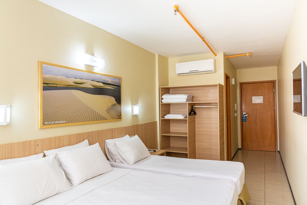 Hotel Express Arrey 19/56