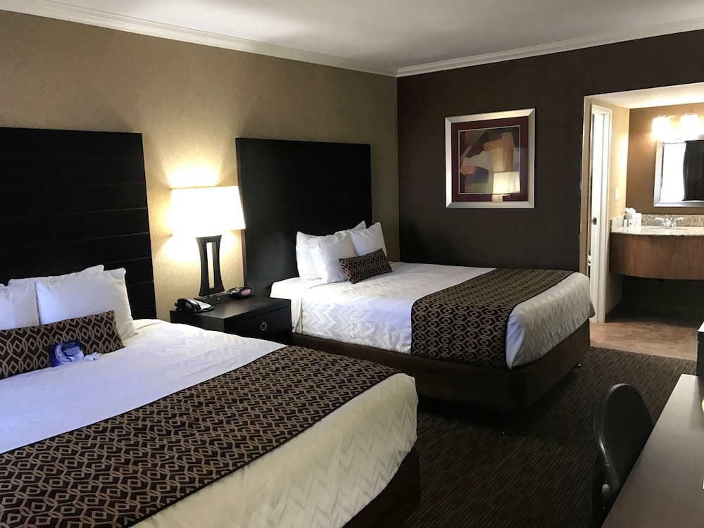 Best Western Yuma Mall Hotel Suites 25/44