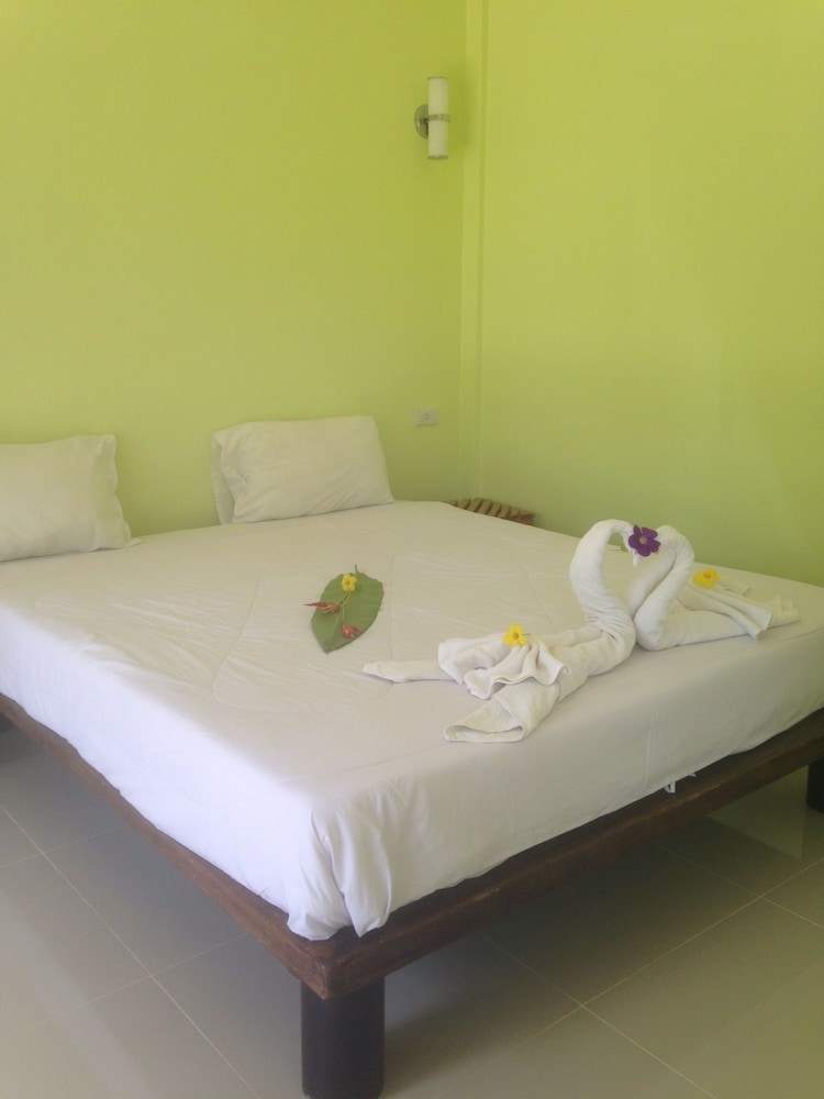 Khaolak Summer House Resort 2 24/67