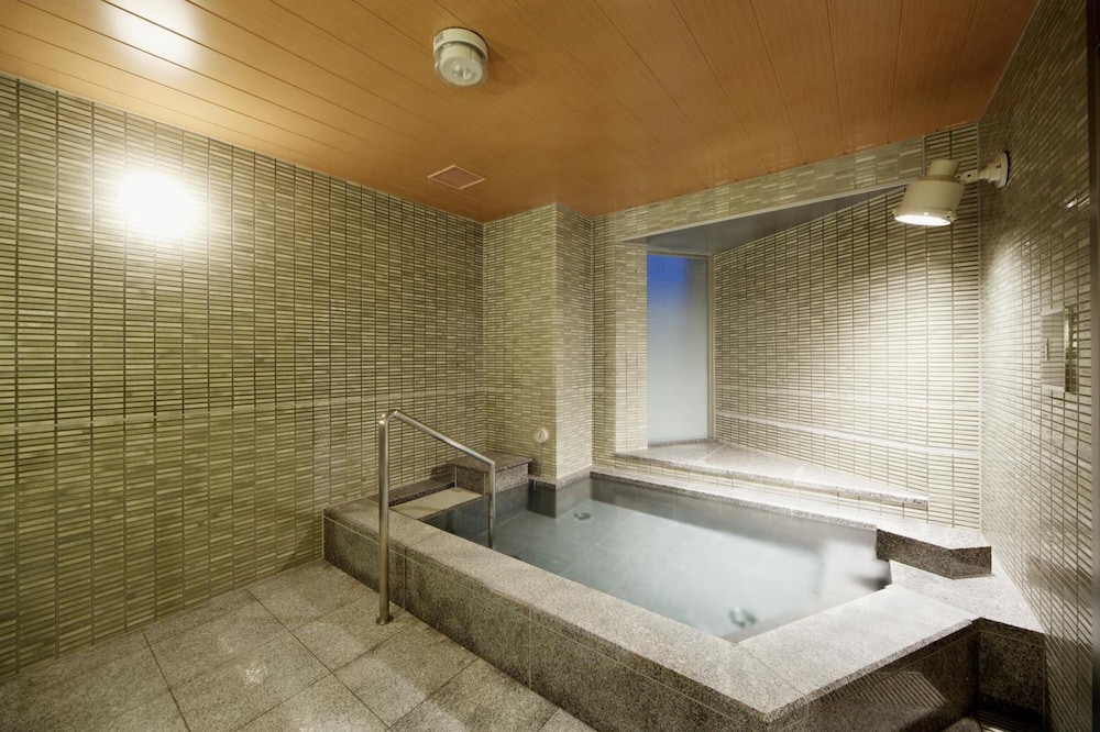Tsuruga Manten Hotel Ekimae 32/51