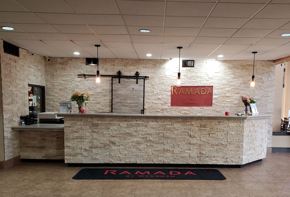 Ramada by Wyndham North Platte & Sandhills Convention Ctr 6/35