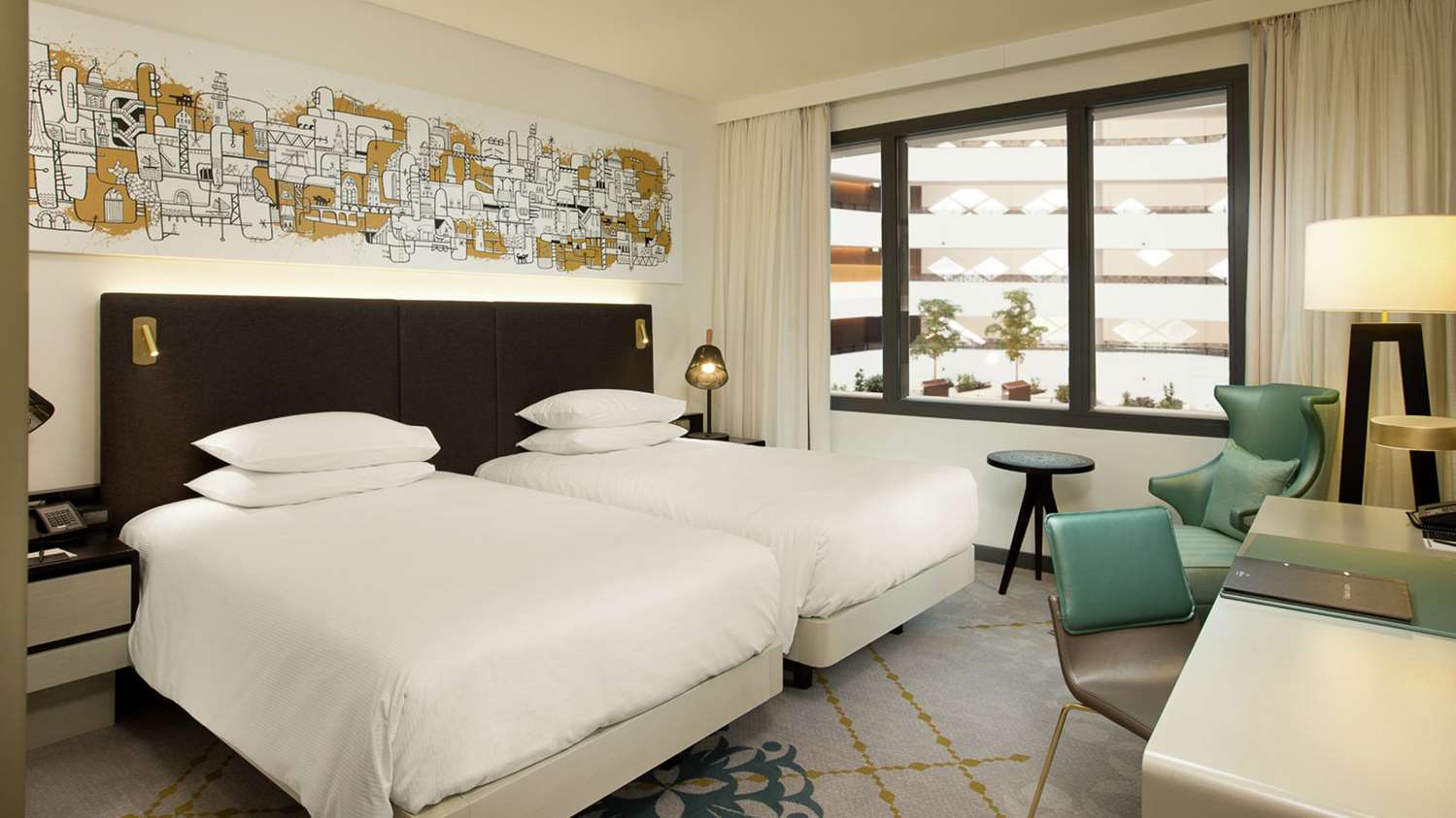 Guest Room, Twin Beds, Atrium View