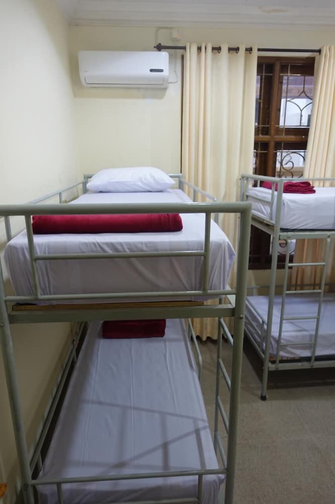 The Backpacker Semarang - Hostel 12/33