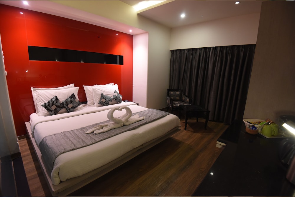 VITS Sharanam Thane 12/71